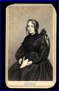 1860s CDV Photo of Old Widow Woman in Mourning Holding Prayer Book RHODE ISLAND