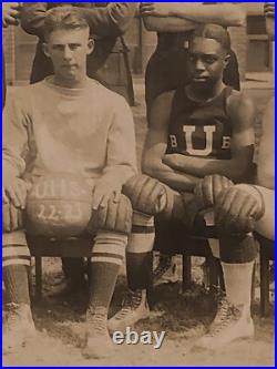 1922100+ Years Old-UHS-BUBIntegrated Basketball TeamAfrican American Players