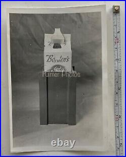 1952 Vintage BORDEN MILK ADVERTISING Press Photo Pack OOAK Milk Carton Holder