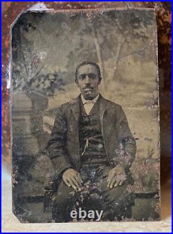 AFRICAN AMERICAN MAN withGOLD WATCH CHAIN c1880's TINTYPE PHOTO