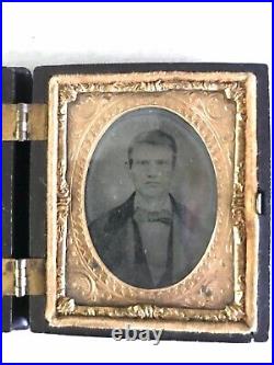 Ambrotype photos in union cases