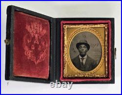 Antique 1/16 Full Case Tintype Photo Handsome African American Black Man Hat Tie
