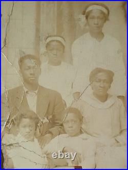 Antique African American Photos BLACK EXCELLENCE FAMILY THAT PRAYS TOGETHER