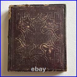 Antique Cased Daguerreotype Photograph Dapper Handsome Young Man Great Attire