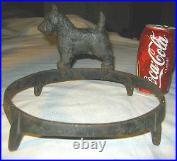 Antique Hubley USA # 305 Cast Iron Ring Dog Food Water Bowl Stand Holder Bracket
