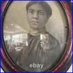 Antique Photo 1880s Black Americana Original Oval Convex Portrait Of Lady