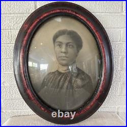 Antique Photo 1880s Black Americana Original Oval Convex Portrait Of Lady