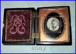 Antique circa 1850 daguerreotype young dapper boy full Union case withpaper