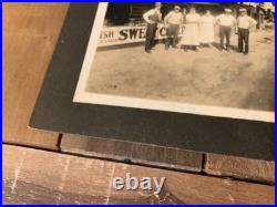 Antique photo Roadside Cider BBQ Restaurant customers standing out front rare