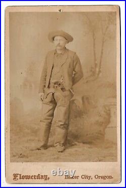 Antique studio photo COWBOY with US ARMY COLT DRAGOON REVOLVER Baker City Oregon