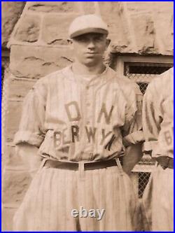 C 1930's Photo DN Berwyn PA Baseball Team Photo