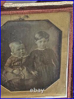 Daguerreotype Charming Clutching Children, Wary Toddler, Tinted, Lyre Case BIN