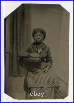 Dignified African American Lady 1860 Elegant Black Woman 1/4 Plate Tintype