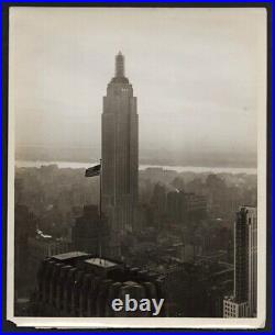 EMPIRE STATE BUILDING 1931 New York City Icon Original News Photo 8 x 10 Type 1