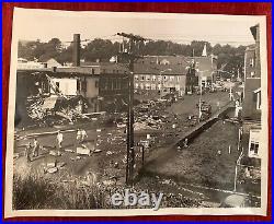 Lot of Vintage 19 Real 8x10 Photos Naugatuck CT Great Flood Disaster 19 Aug 1955