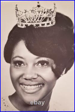 Pageant Signed Photo 1971 MISS INDIANA PATRICIA PATTERSON, African American/Black