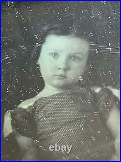 Post Mortem Daguerreotype Child Girl Mother of Pearl Memorial Case 1/9 Plate