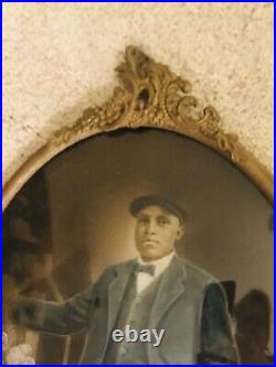 Rare Black Americana -Antique Convex Frame -Period Albumin Portrait