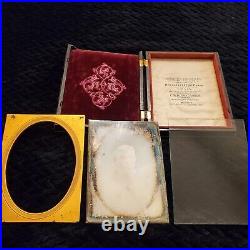 Rare Daguerreotype Photograph Ghostly Gentleman Image in Union Made Case 1850's