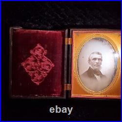 Rare Daguerreotype Photograph Ghostly Gentleman Image in Union Made Case 1850's