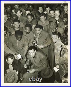 Sergeant Joe Louis Black Heavyweight Champion Boxer Brown Bomber 1945 Wwii Photo