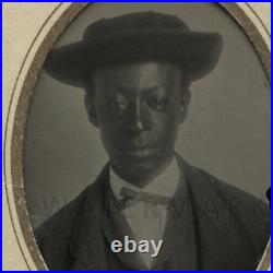 Striking Portrait Young African American Man Antique 1800s Photo Black Americana