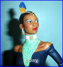 Thomas Blackshear Ebony Visions LADY PEACOCK 1st Issue Figurine COA Lenox 822041
