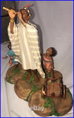 Thomas Blackshear's Ebony Visions The Enchanted Piper Figurine NIB with issue