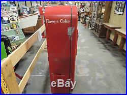 Vendo 39 Coke Machine (un-restored) Black Americana As-is Barn Find