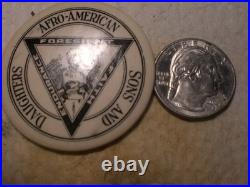 Vintage Afro American Sons And Daughters Pinback Button Scarce
