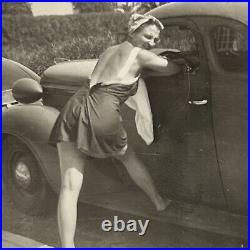 Vintage Snapshot Photograph Beautiful Shapely Young Woman Leaning In Car