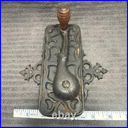 Vtg Universal Dazey Americana Cast Iron Can Opener Wall Mount Antique Wood Handl